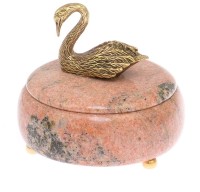 Шкатулка круглая ЛЕБЕДЬ из розового мрамора AZY-125514